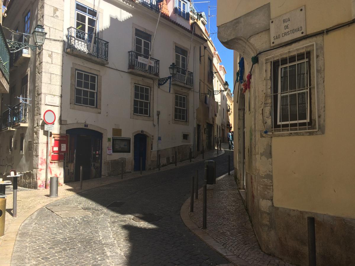 Guesthouse Castelo Lisbona Esterno foto